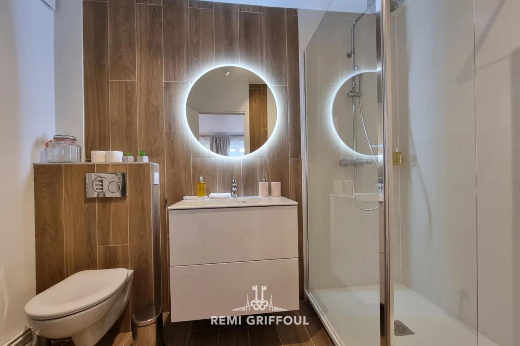 La Symphonie Elevator Honfleur City Center 2 Guests المظهر الخارجي الصورة