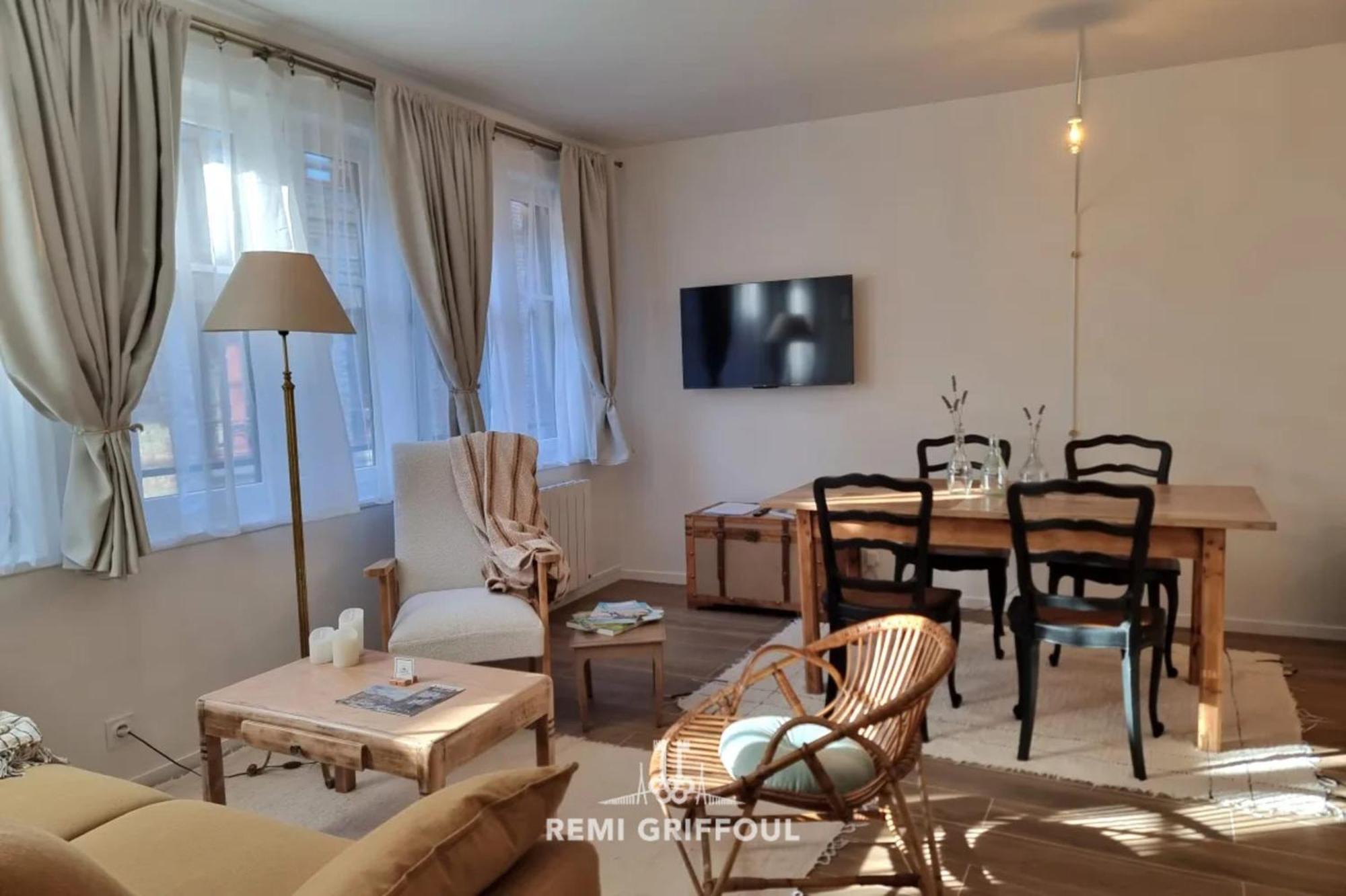 La Symphonie Elevator Honfleur City Center 2 Guests المظهر الخارجي الصورة