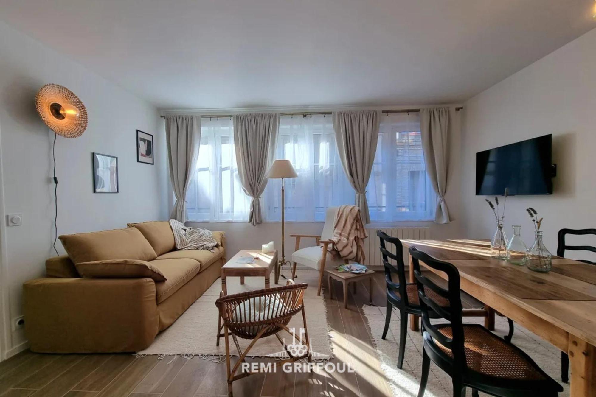 La Symphonie Elevator Honfleur City Center 2 Guests المظهر الخارجي الصورة